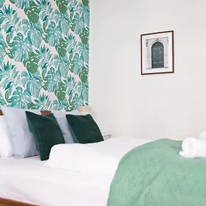 https://lovag-studio-apartment.inbudapesthotels.com